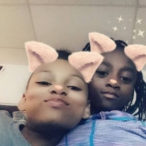 Meet your Posher, Keke-sese